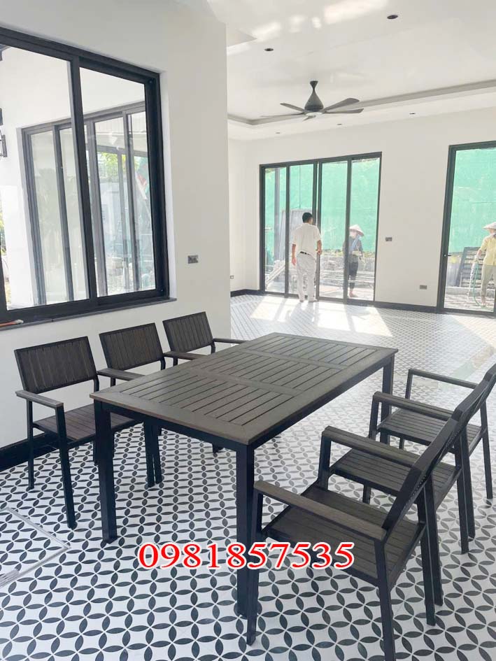 ảnh công trình đã thi công bàn ghế ngoài trời