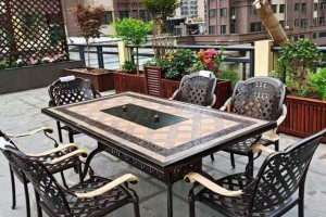 BÁO GIÁ BÀN GHẾ NGOÀI TRỜI TẠI QUẢNG NINH