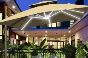 Ô LỆCH TÂM VUÔNG 3M ĐÈN LED ĐẾ NHỰA ĐỔ NƯỚC